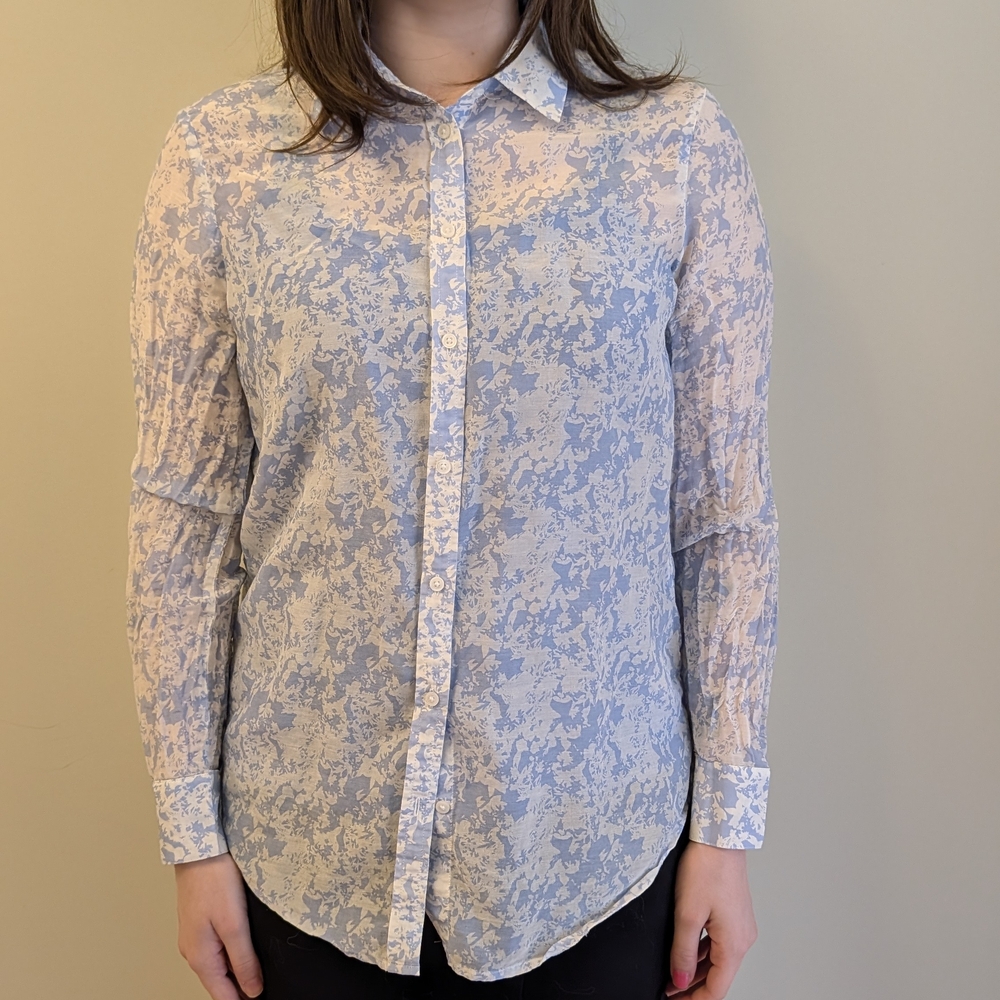 Banana Republic Light Blue & White Sheer Floral Button-Down Blouse